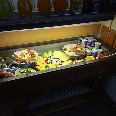 Hotel Charlotte 4*